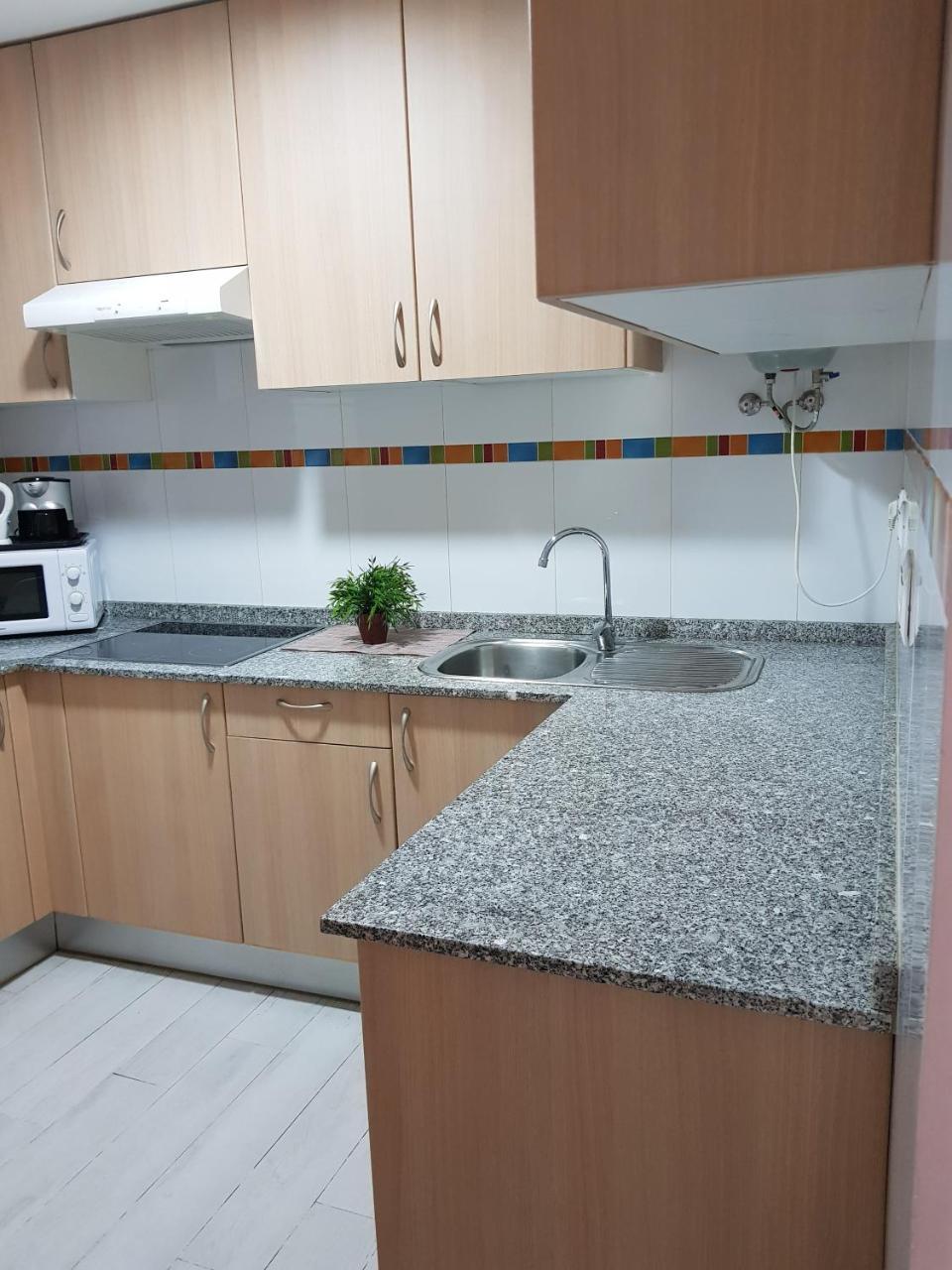 Tafari Sol New Appartement Madrid Buitenkant foto