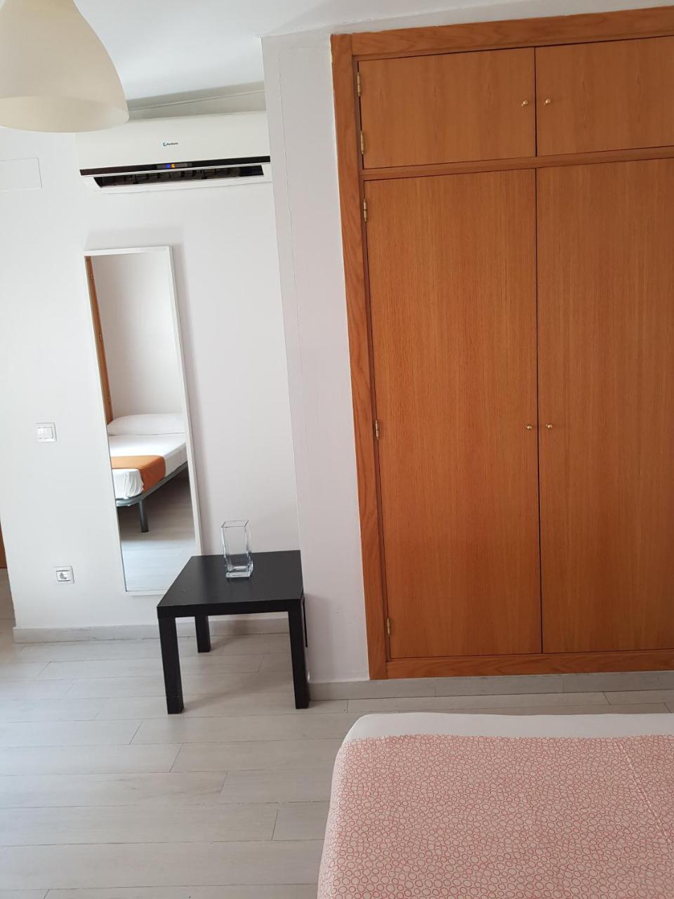 Tafari Sol New Appartement Madrid Buitenkant foto